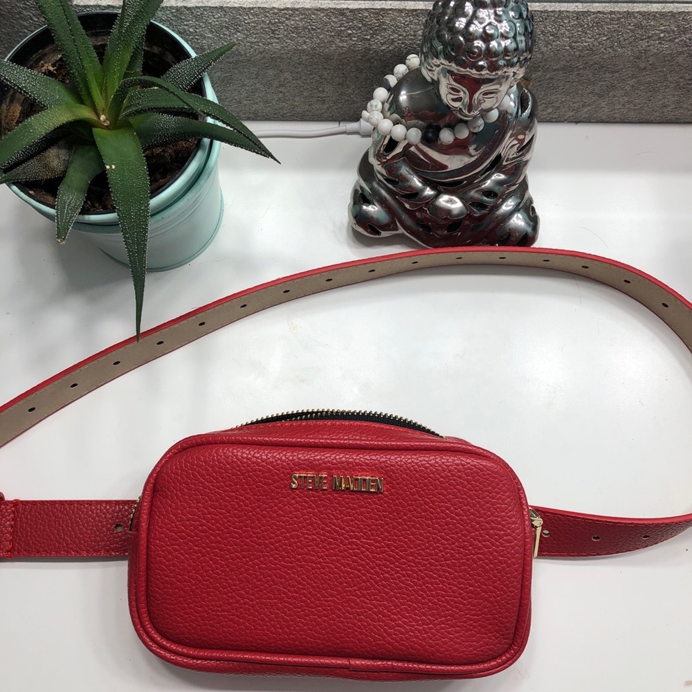Steve Madden red fanny pack